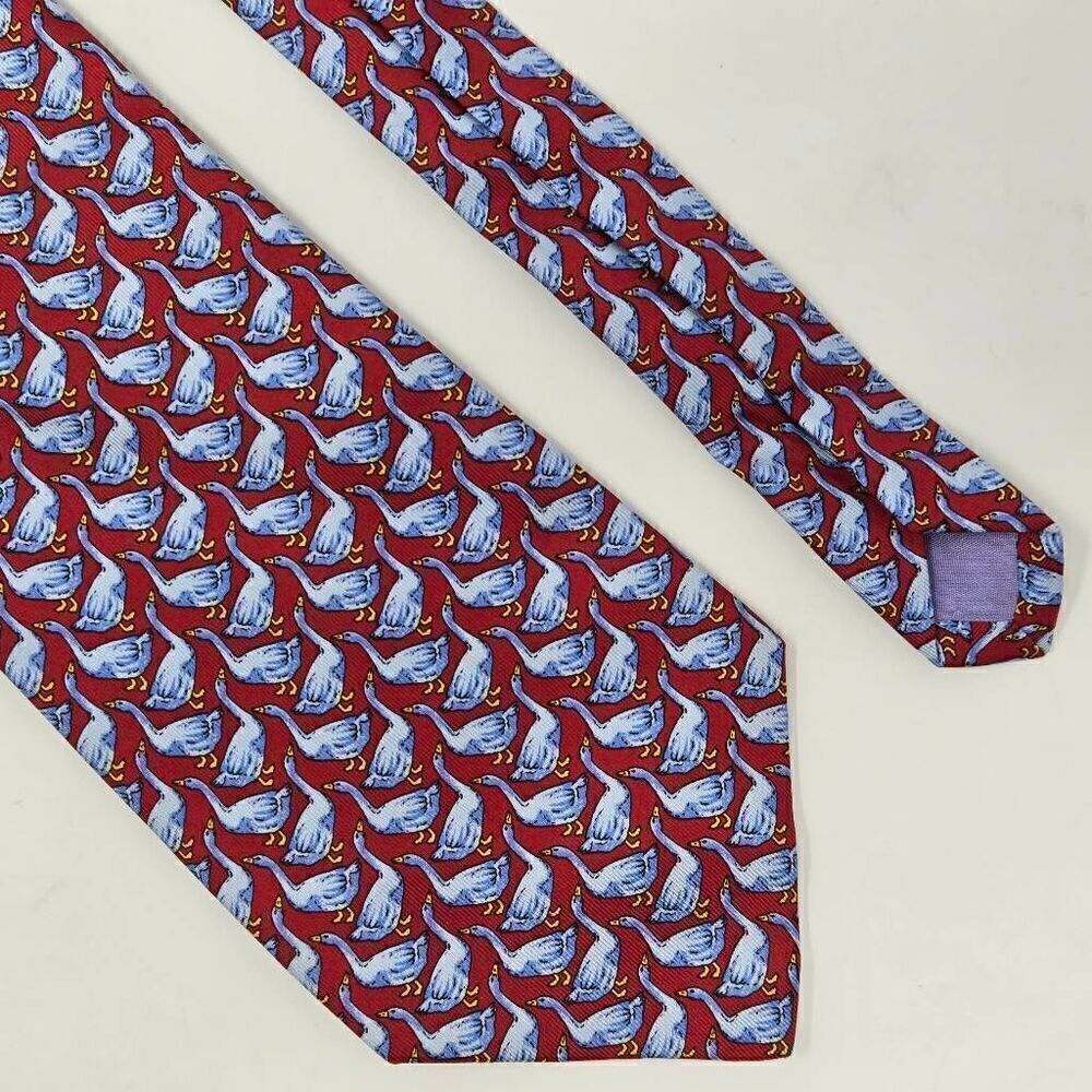 TM LEWIN JERMYN STREET SILK TIE RED BLUE GOOSE PATTERN SMOOTH 3.75" X 57"